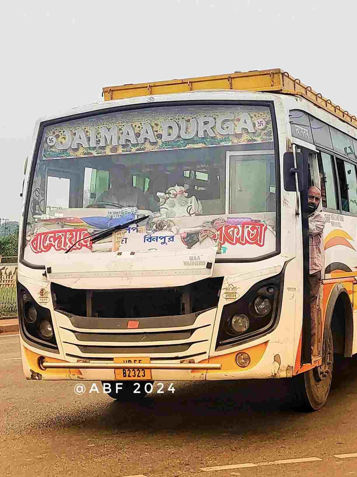 Bus