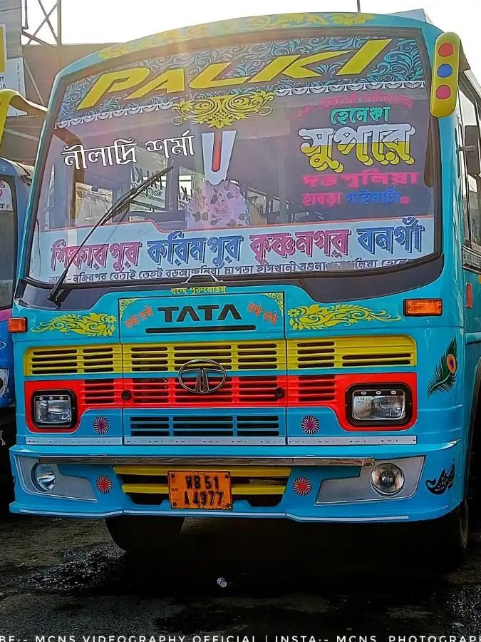 Bus