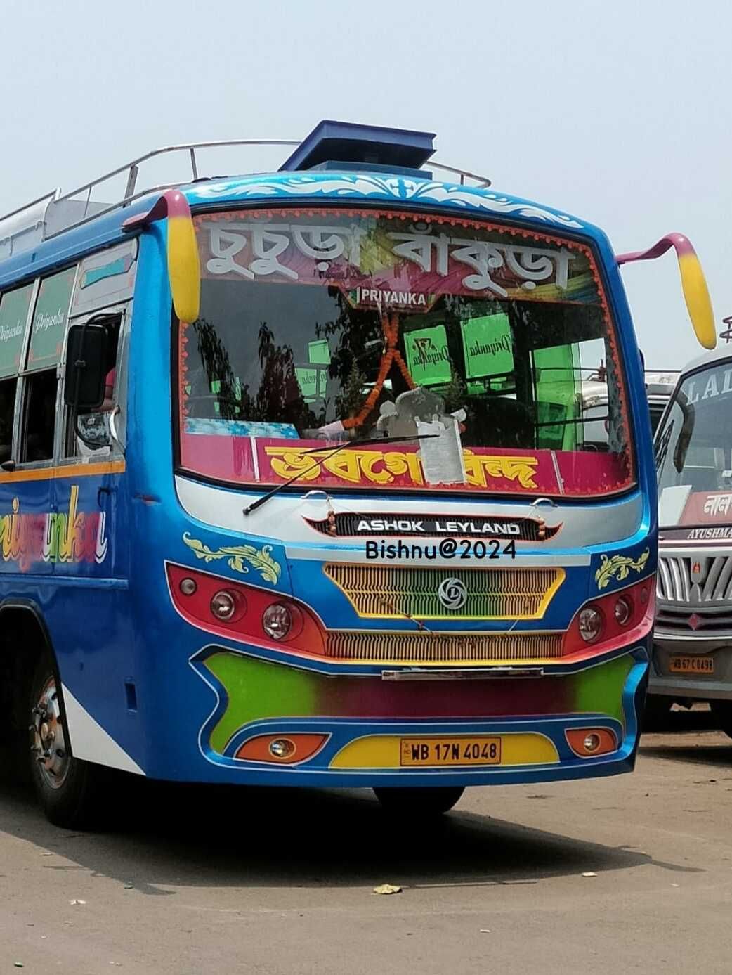 Bus