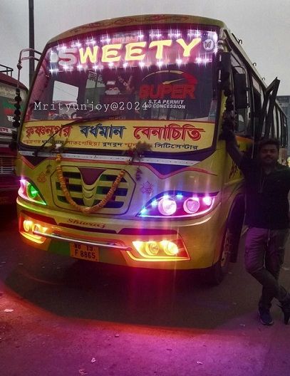 Bus
