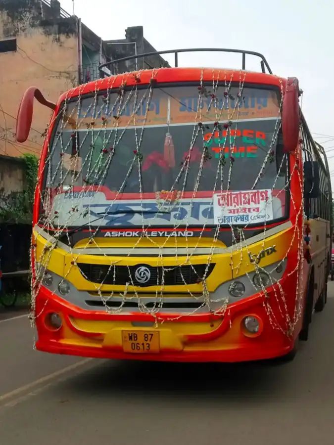 Bus